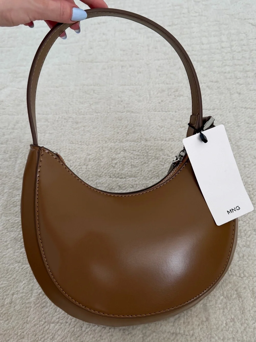 NWT Mango Oval Short Handle Bag